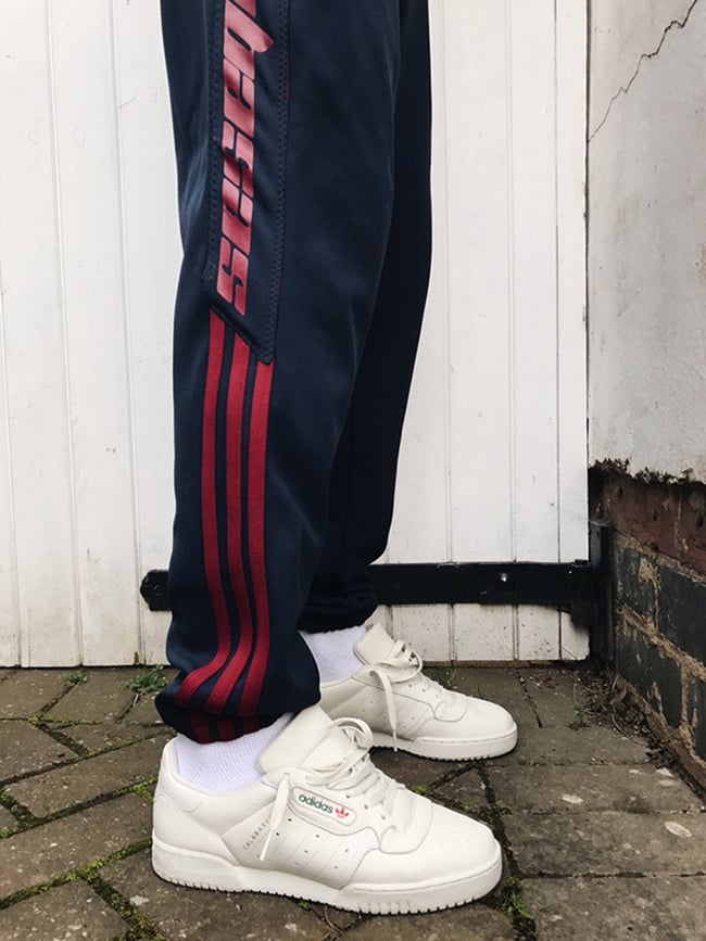 yeezy calabasas blanche