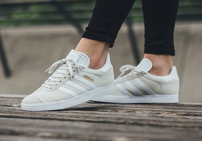 adidas gazelle off white on feet