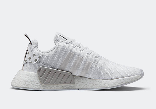 nmd r2 triple white