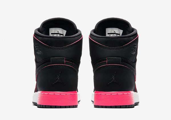 Jordan 5 Wolf Grey Wrinkled Nike Air Force 1 Low Supreme Canvas