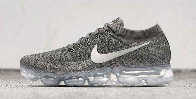 Asphalt Nike Air VaporMax