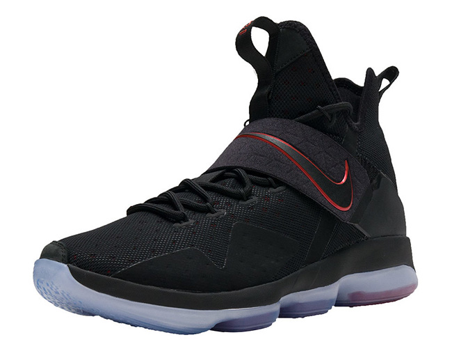 Bred Nike LeBron 14