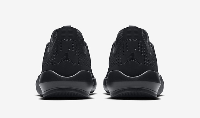 Jordan Express Triple Black