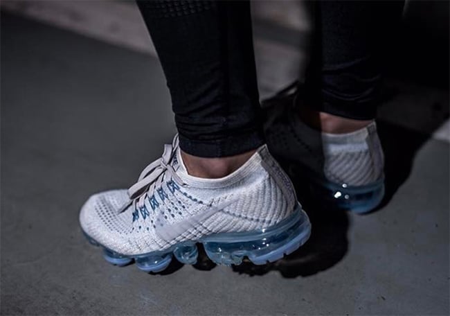 Nike Air VaporMax White Blue