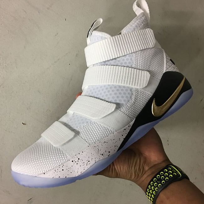 womens lebron soldier 11