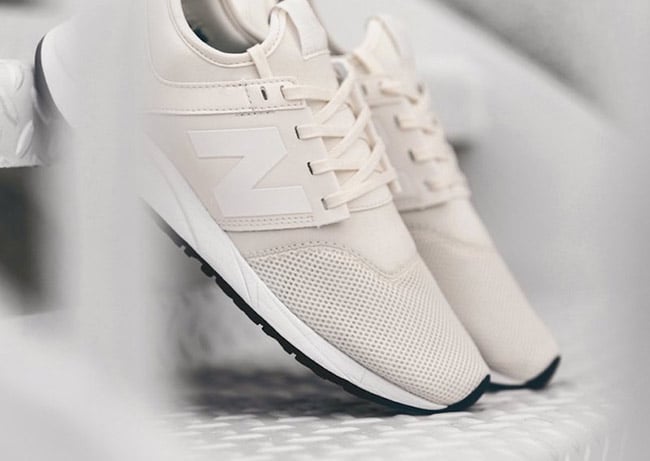 New Balance 247 Beige