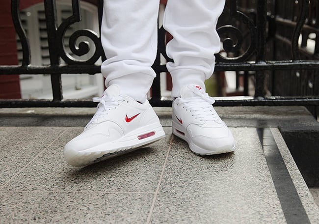 Nike Air Max 1 Jewel Swoosh White Red 2017 Retro