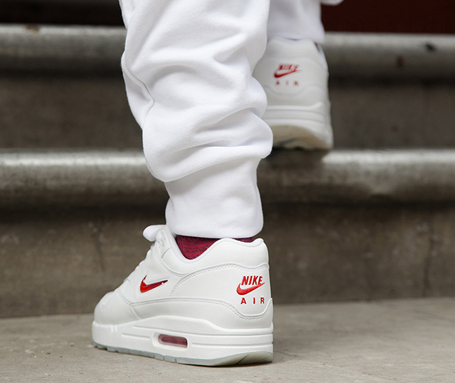 nike air max 1 jewel white red