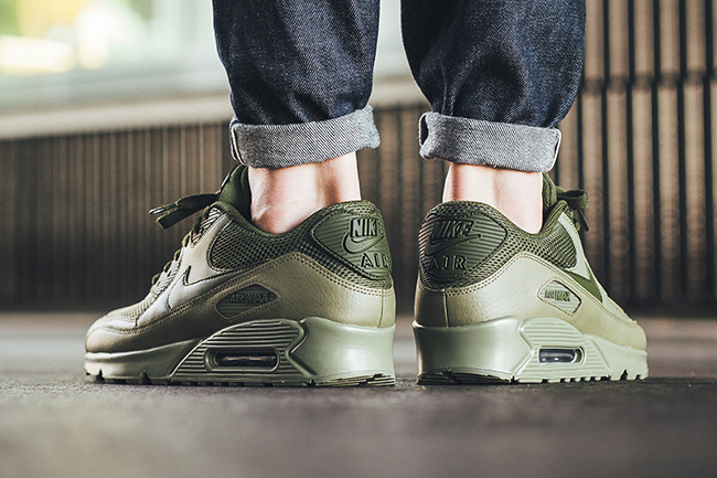 Nike Air Max 90 Essential Legion Green