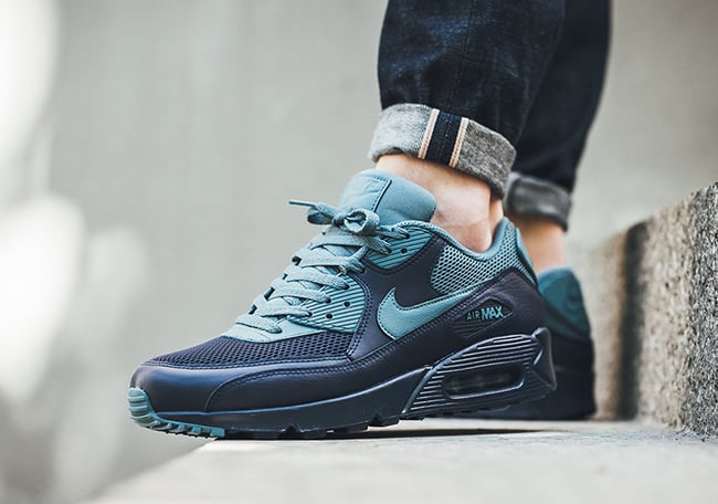 nike air max 90 essential midnight