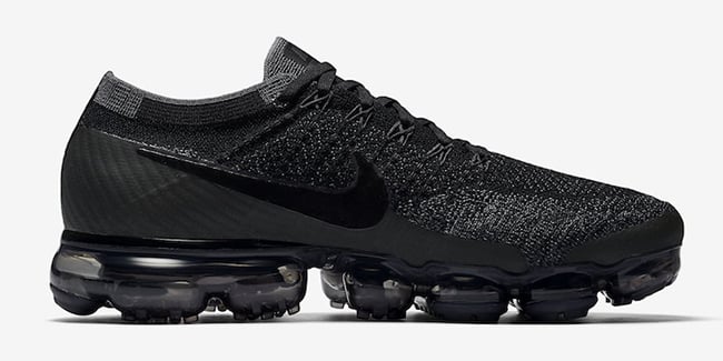 Nike Air VaporMax Triple Black 849558-007