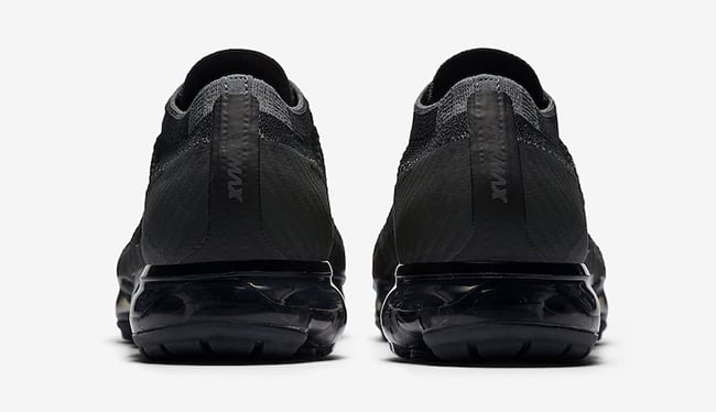 Nike Air VaporMax Triple Black 849558-007