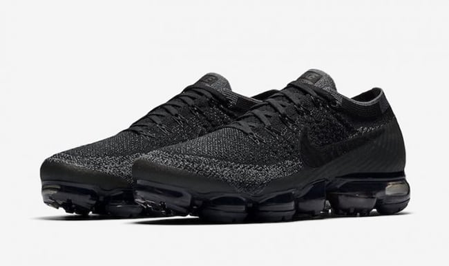 Nike Air VaporMax Triple Black 849558-007