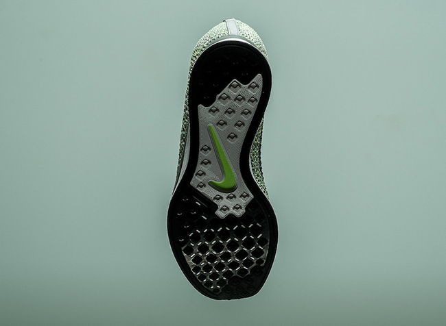 Nike Flyknit Racer Ghost Green Release Date
