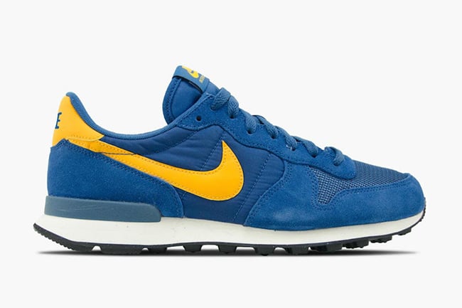 nike yellow and blue