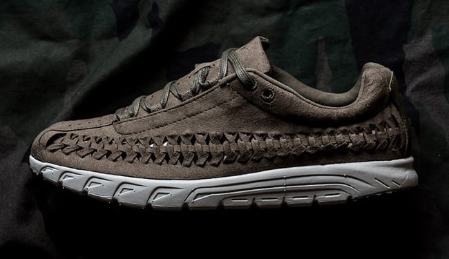 Nike Mayfly Woven Medium Olive