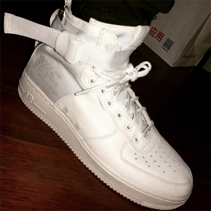Detailed Look at the Nike SF-AF1 Mid âTriple Whiteâ | Sneakers Cartel
