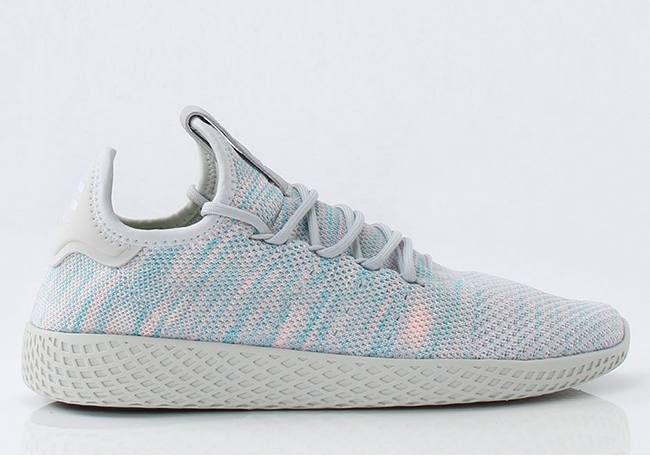 Pharrell adidas Tennis Hu BY2671 Light Blue