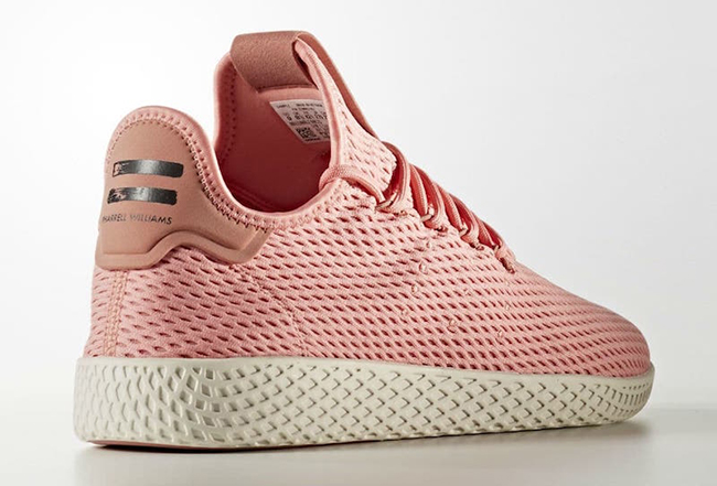 Pharrell adidas Tennis Hu Haze Coral