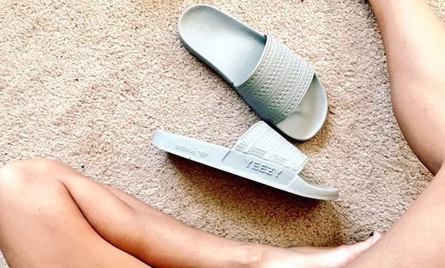 adidas YEEZY Slides Kanye West