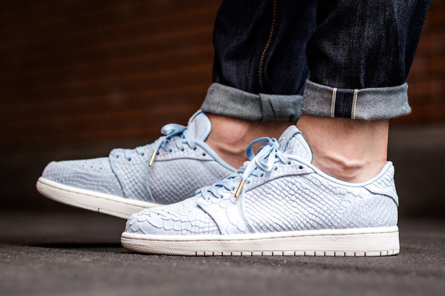 Air Jordan 1 Low No Swoosh Ice Blue On Feet