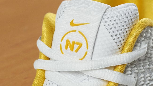 N7 Nike Kyrie 3