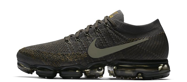 vapormax desert moss