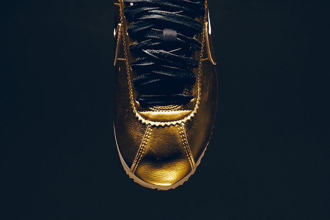 Nike Cortez Metallic Gold