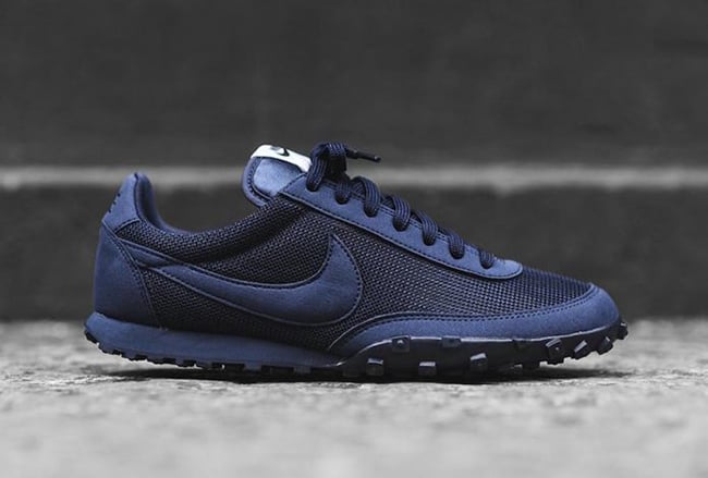 nike waffle racer obsidian yellow