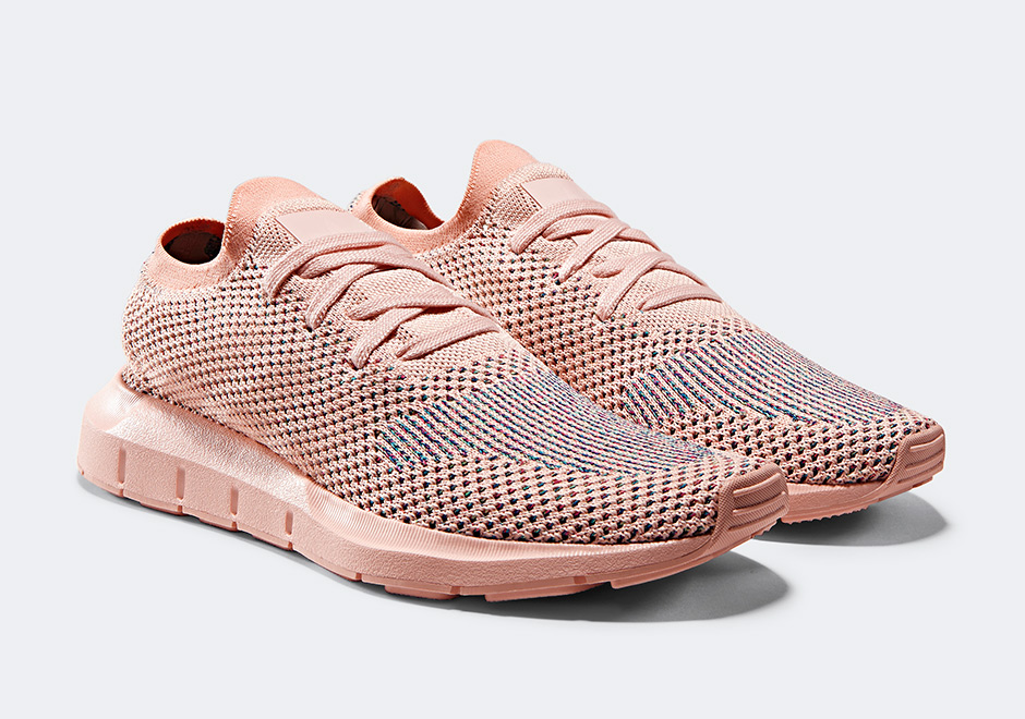 adidas originals swift run sneakers in pink