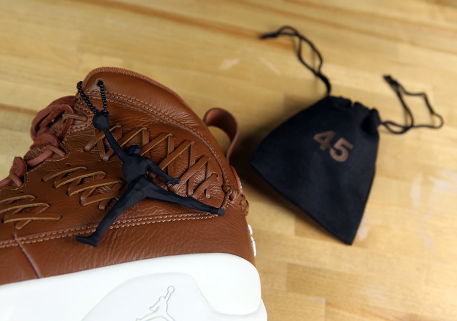 Air Jordan 9 Baseball Glove AH6233-903 Release Date