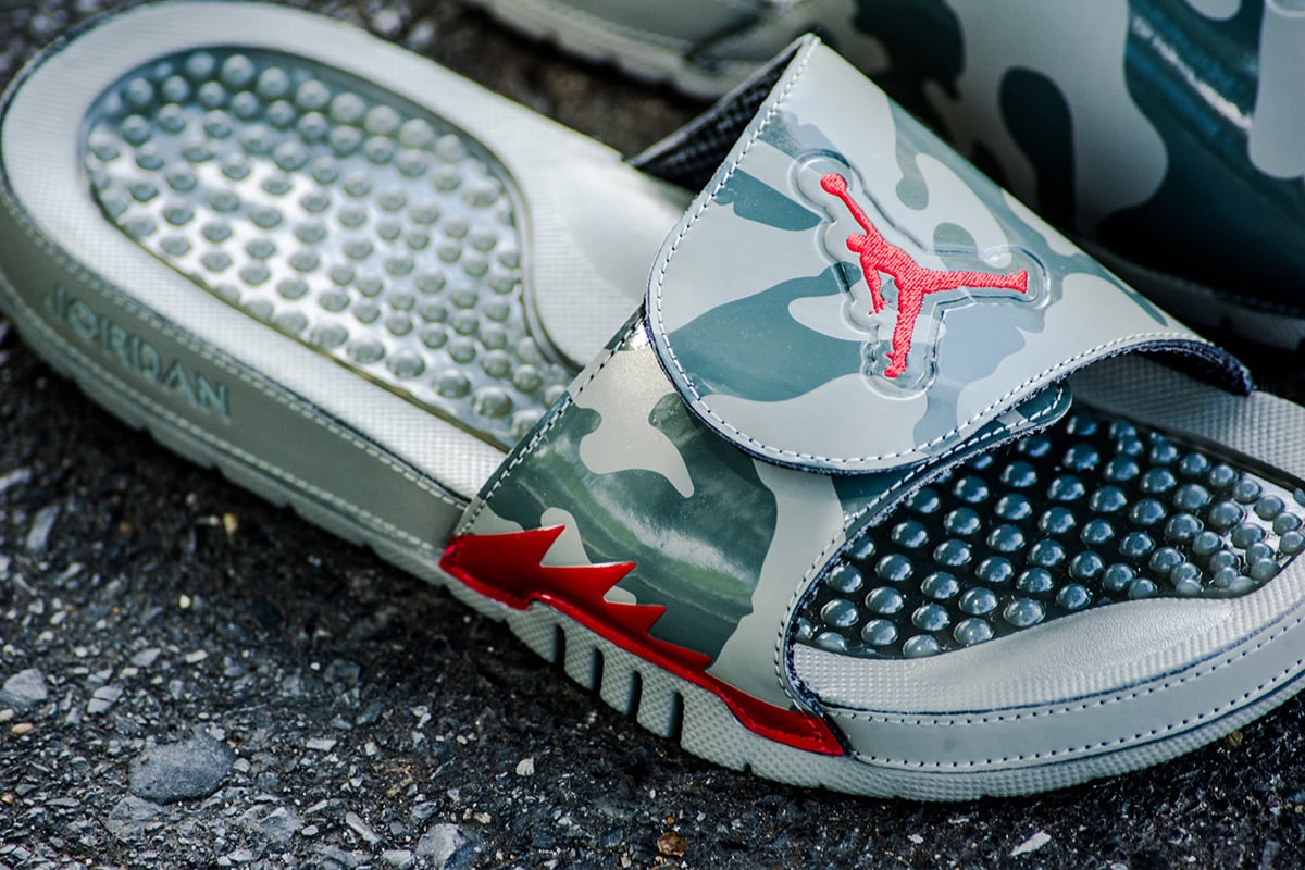 Air Jordan Hydro V Retro Slide Dark Stucco Camo