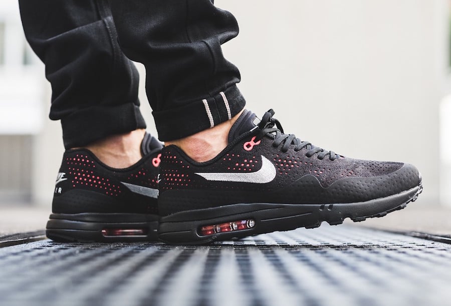 Nike Air Max 1 Ultra 2.0 Moire Black Solar Red