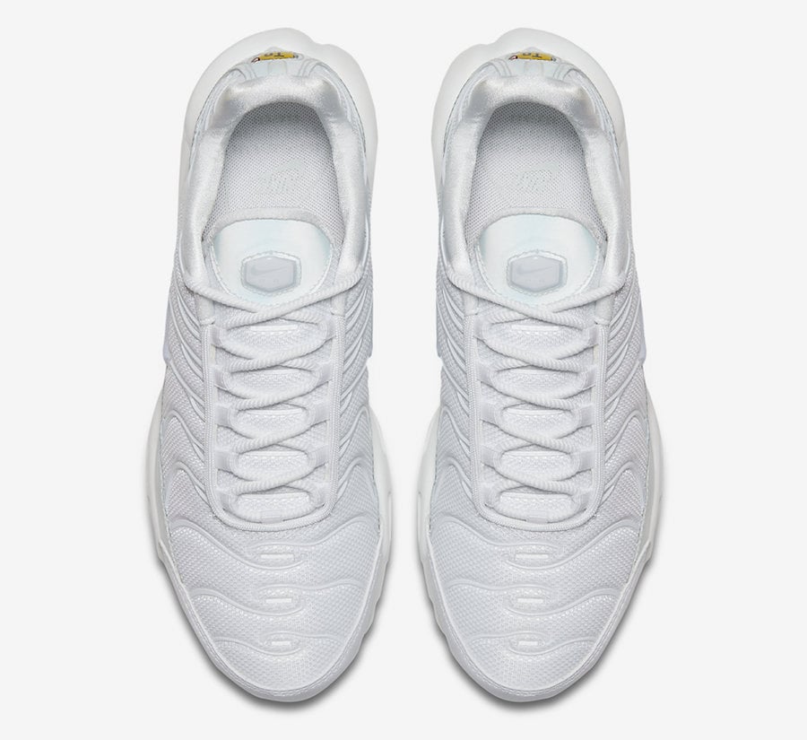 Nike Air Max Plus Ice Blue Release Date