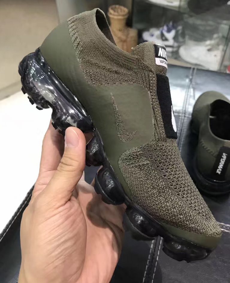 nike vapormax strap