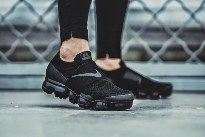 velcro vapormax