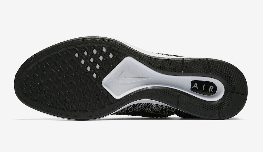 Nike Air Zoom Mariah Flyknit Racer Pale Grey Release Date