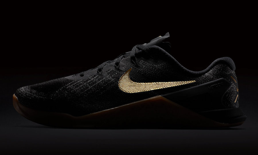Nike Metcon 3 Black X Gold Release Date