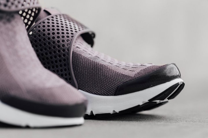 Nike Sock Dart Taupe Grey