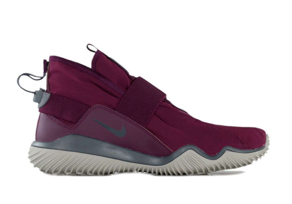 NikeLab 07 KMTR Bordeaux