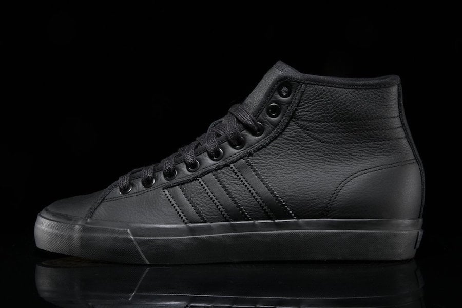 adidas matchcourt triple black