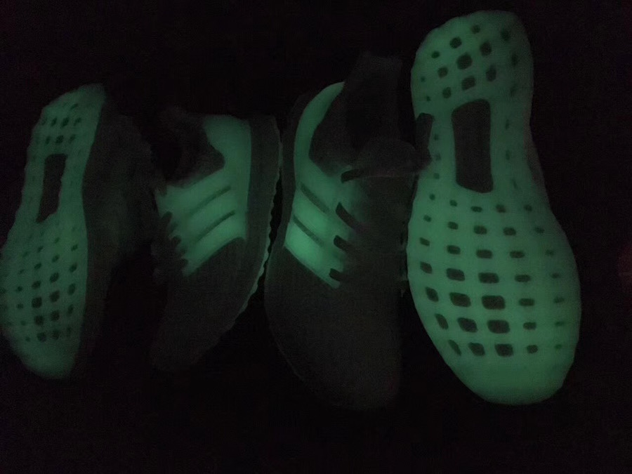 adidas Ultra Boost Glow Dark