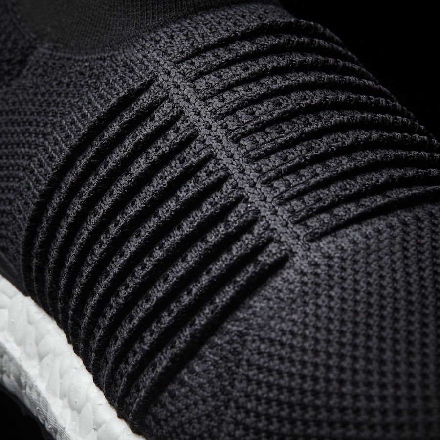 adidas Ultra Boost Laceless Core Black