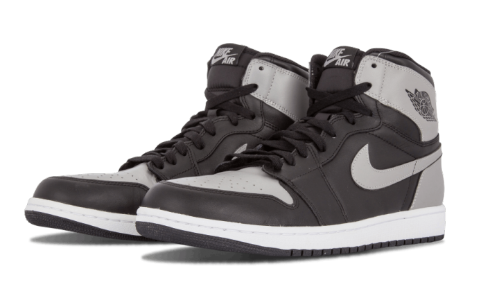 Air Jordan 4 Retro Gs Voltage Cherry Nike Shox Turbo 13 Mens Size 13.5