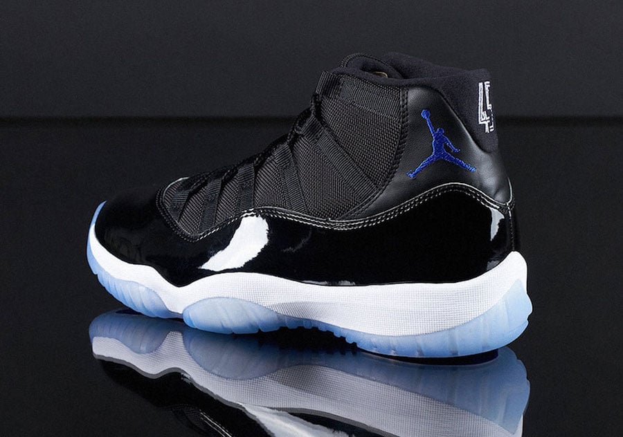 Jordan 11 Space Jam Nike SNEAKRS App Heat Wave Restock