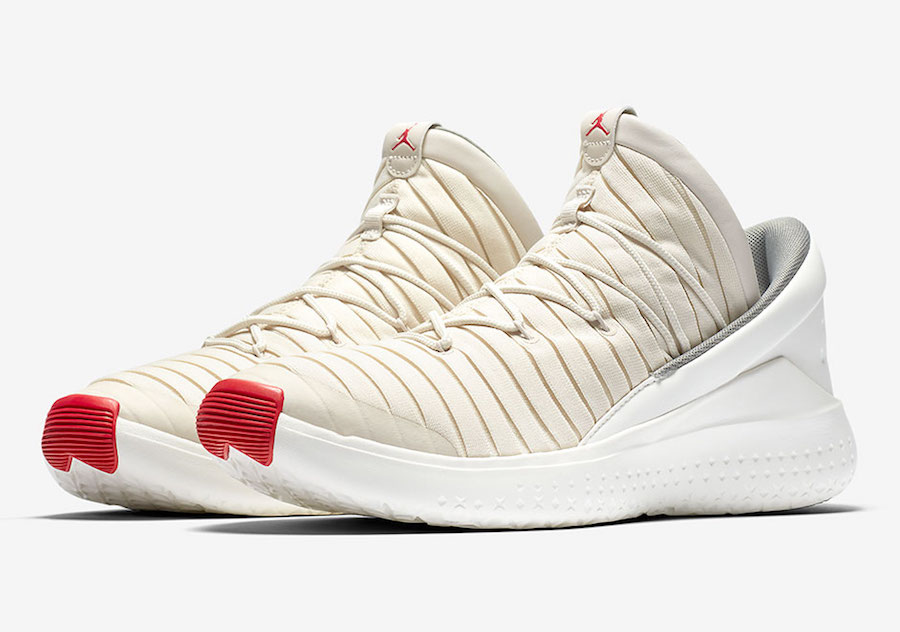 Jordan Flight Luxe Sail University Red