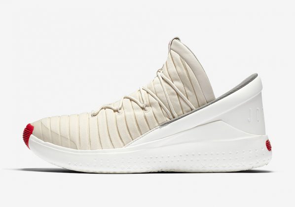 90 95 Air Jordan Shoes Nike Moto 8 Mens White