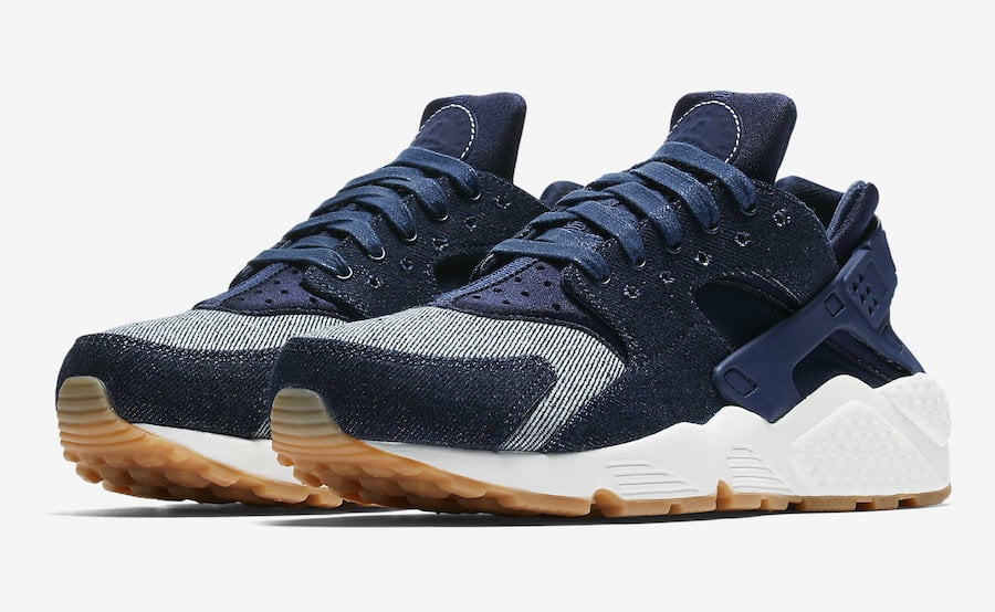 Nike Air Huarache in Denim and Gum