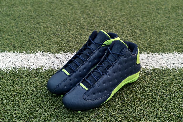 football cleats 13 wide