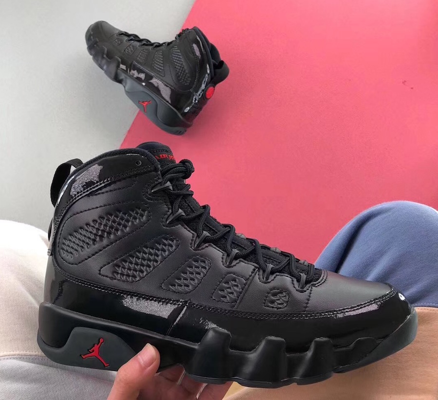 black jordan 9 bred